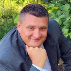 Илья